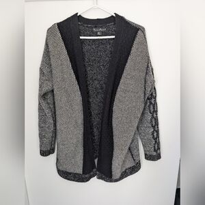 Women's Lambswool And Alpaca Black and Gray Open Front Sweater